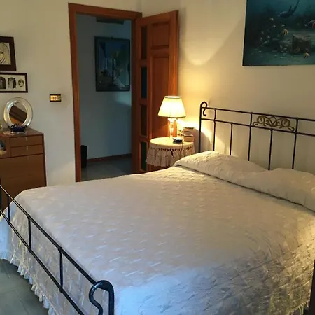 B&B Il Pettirosso Alojamento de Acomodação e Pequeno-almoço Tufo (Latina)