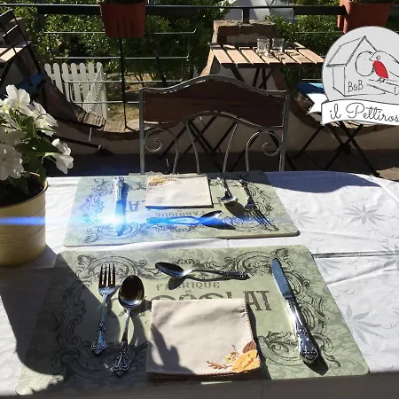 Alojamento de Acomodação e Pequeno-almoço B&B Il Pettirosso Tufo (Latina)