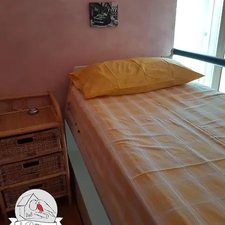 Alojamento de Acomodação e Pequeno-almoço B&B Il Pettirosso