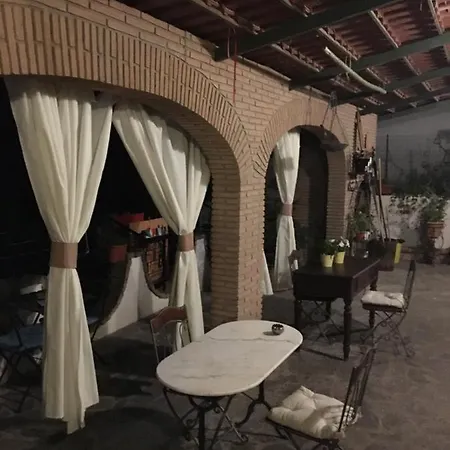 B&B Il Pettirosso * Tufo (Latina)
