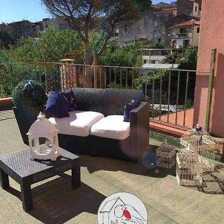 Alojamento de Acomodação e Pequeno-almoço B&B Il Pettirosso Tufo (Latina)