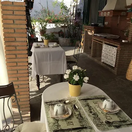 B&B Il Pettirosso * Tufo (Latina)
