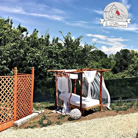 B&B Il Pettirosso Tufo (Latina)